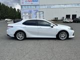 Toyota Camry 2018 года за 13 000 000 тг. в Семей – фото 3