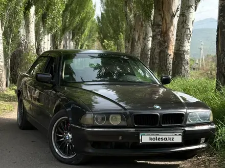 BMW 728 2000 года за 3 000 000 тг. в Алматы – фото 2
