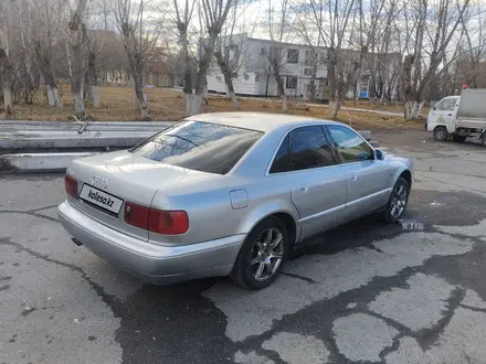 Audi A8 1996 года за 2 850 000 тг. в Костанай – фото 2