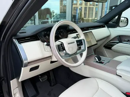 Land Rover Range Rover HSE 2026 года за 120 599 000 тг. в Алматы – фото 7