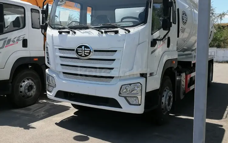 FAW  ВАКУУМНЫЙ АССЕНИЗАТОР 20 м³ JK6 6*4 2026 годаүшін36 000 000 тг. в Алматы