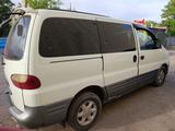 Hyundai Starex 2002 года за 3 000 000 тг. в Астана – фото 2