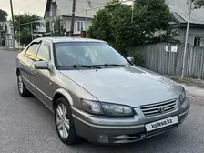Toyota Camry, 1997