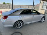 Toyota Camry 2012 года за 9 000 000 тг. в Шымкент – фото 2