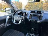Toyota Land Cruiser Prado 2017 года за 18 800 000 тг. в Актау – фото 3