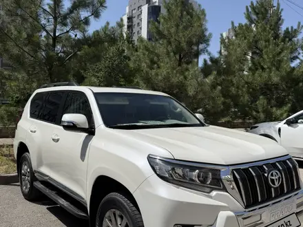 Toyota Land Cruiser Prado 2021 года за 21 000 000 тг. в Алматы – фото 7