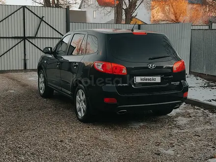 Hyundai Santa Fe 2007 года за 6 550 000 тг. в Актобе – фото 4