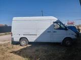 Mercedes-Benz Sprinter 2001 года за 5 500 000 тг. в Алматы – фото 2