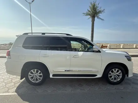 Toyota Land Cruiser 2012 года за 21 000 000 тг. в Актау – фото 3