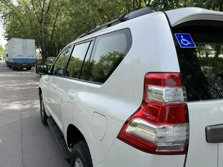 Toyota Land Cruiser Prado 2014 года за 17 900 000 тг. в Алматы – фото 15