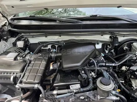 Toyota Land Cruiser Prado 2014 года за 17 900 000 тг. в Алматы – фото 27