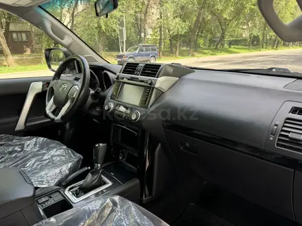 Toyota Land Cruiser Prado 2014 года за 17 900 000 тг. в Алматы – фото 51