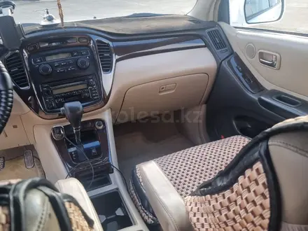 Toyota Highlander 2002 года за 7 500 000 тг. в Актау – фото 10