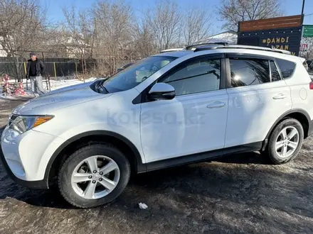 Toyota RAV4 2014 года за 11 000 000 тг. в Алматы – фото 2