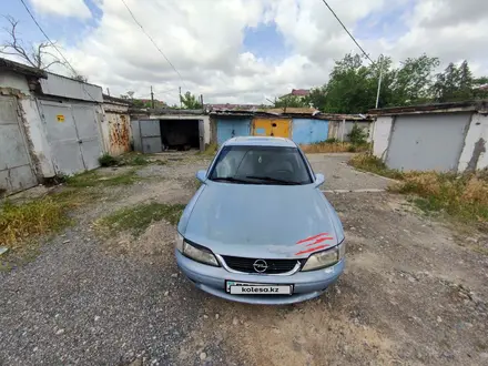 Opel Vectra 1997 года за 1 050 000 тг. в Кентау – фото 2