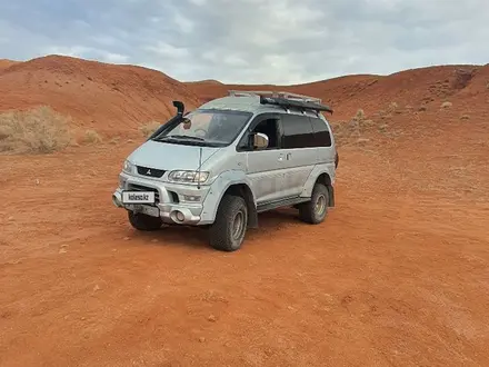 Mitsubishi Delica 2004 года за 11 000 000 тг. в Алматы