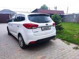 Kia Carens 2014 года за 6 100 000 тг. в Алматы – фото 3