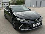 Toyota Camry 2021 годаүшін15 600 000 тг. в Алматы