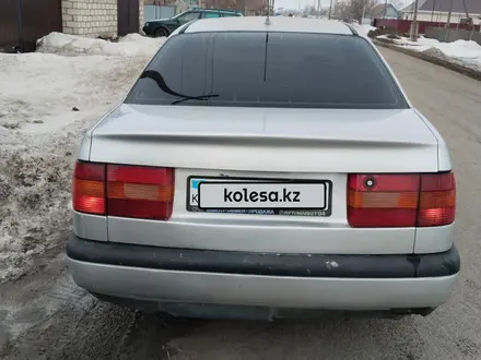 Volkswagen Passat 1996 года за 1 400 000 тг. в Уральск – фото 2