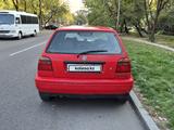 Volkswagen Golf 1996 года за 1 550 000 тг. в Алматы – фото 4