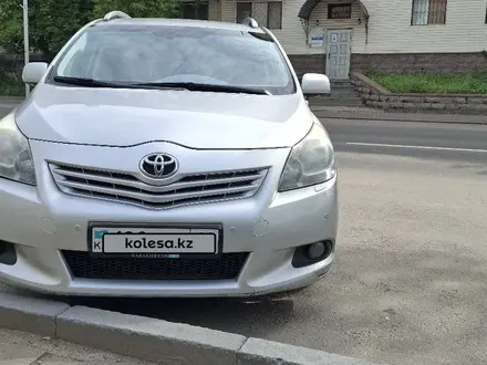 Toyota Verso 2011 года за 7 550 000 тг. в Павлодар