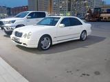 Mercedes-Benz E 320 2001 годаүшін5 500 000 тг. в Актау – фото 2