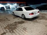 Mercedes-Benz E 320 2001 годаүшін5 500 000 тг. в Актау – фото 3