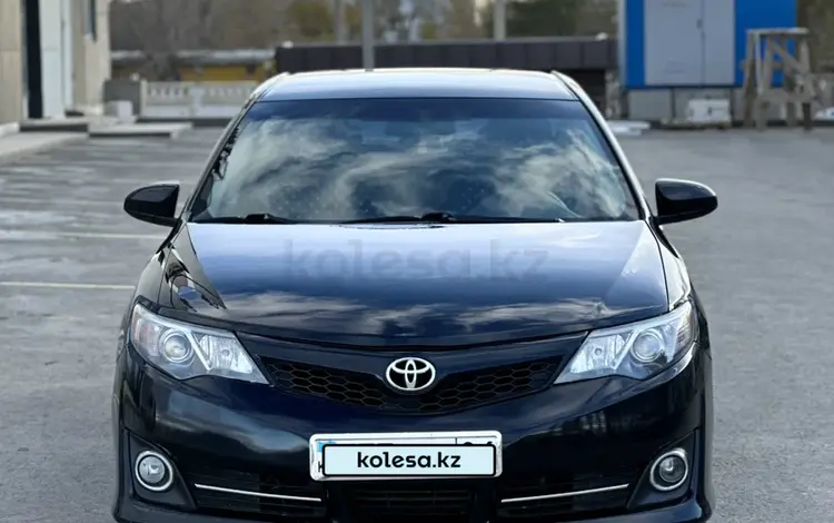 Toyota Camry 2014 годаүшін7 800 000 тг. в Актобе