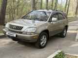 Lexus RX 300 2001 года за 5 700 000 тг. в Алматы – фото 2