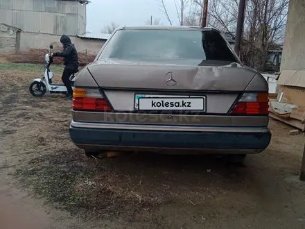 Mercedes-Benz E 230 1991 года за 1 100 000 тг. в Конаев (Капшагай)