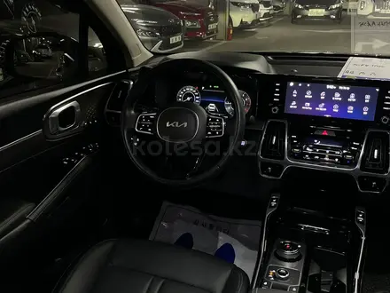 Kia Sorento 2022 года за 18 300 000 тг. в Алматы – фото 13