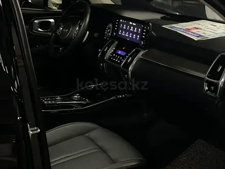 Kia Sorento 2022 года за 18 300 000 тг. в Алматы – фото 20
