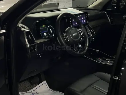 Kia Sorento 2022 года за 18 300 000 тг. в Алматы – фото 37