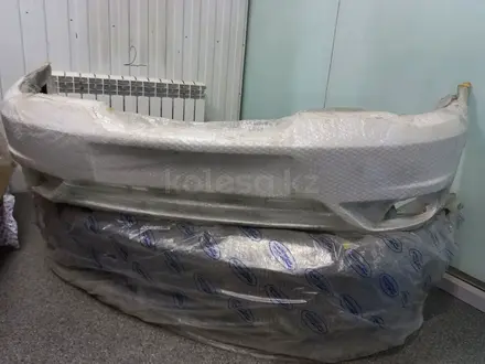 Бампер передний крашенный за 12 000 тг. в Алматы