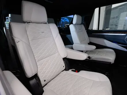 Cadillac Escalade Sport Platinum 2025 года за 94 900 000 тг. в Атырау – фото 11
