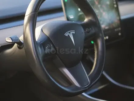 Tesla Model 3 2018 года за 22 000 000 тг. в Алматы – фото 12