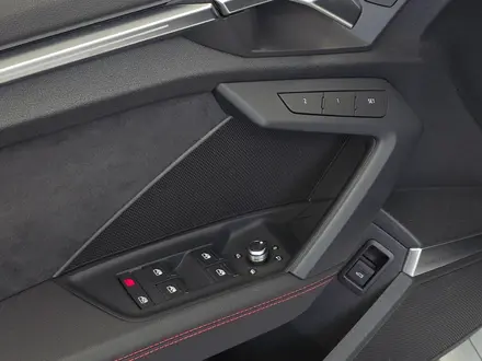 Audi RS 3 2023 года за 33 000 000 тг. в Алматы – фото 20