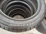 215/55R17 BRIDGESTONE BLIZZAK REVO GZ. за 85 000 тг. в Алматы – фото 4