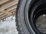 215/55R17 BRIDGESTONE BLIZZAK REVO GZ. за 85 000 тг. в Алматы – фото 5