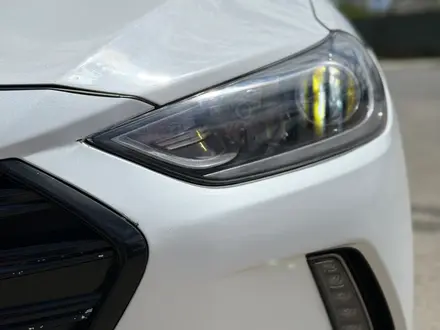 Hyundai Elantra 2018 года за 4 500 000 тг. в Атырау – фото 3