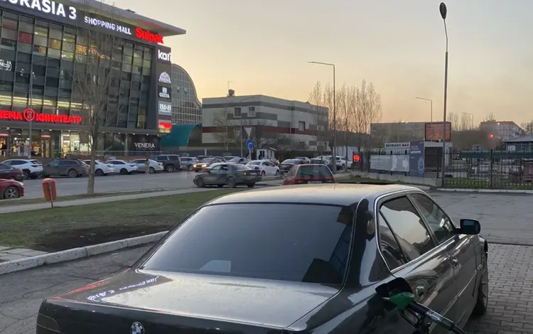 BMW 728 2000 года за 4 400 000 тг. в Астана