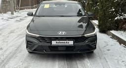 Hyundai Elantra 2024 года за 8 800 000 тг. в Алматы – фото 2