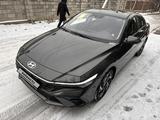 Hyundai Elantra 2024 года за 8 400 000 тг. в Алматы – фото 3