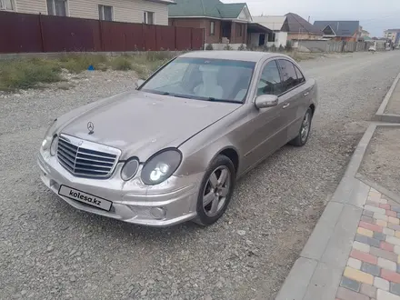 Mercedes-Benz E 320 2003 года за 4 500 000 тг. в Талдыкорган – фото 9