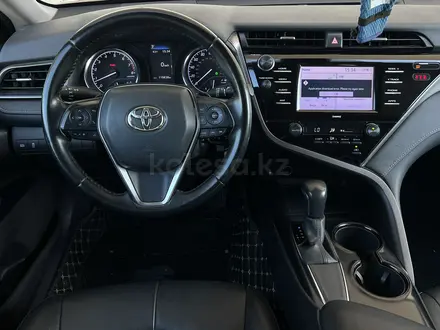 Toyota Camry 2019 года за 11 500 000 тг. в Шымкент – фото 7