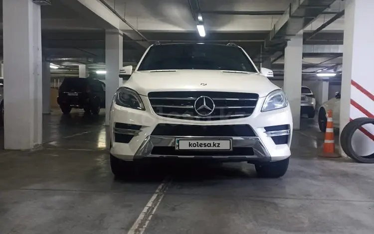 Mercedes-Benz ML 400 2015 года за 17 000 000 тг. в Алматы