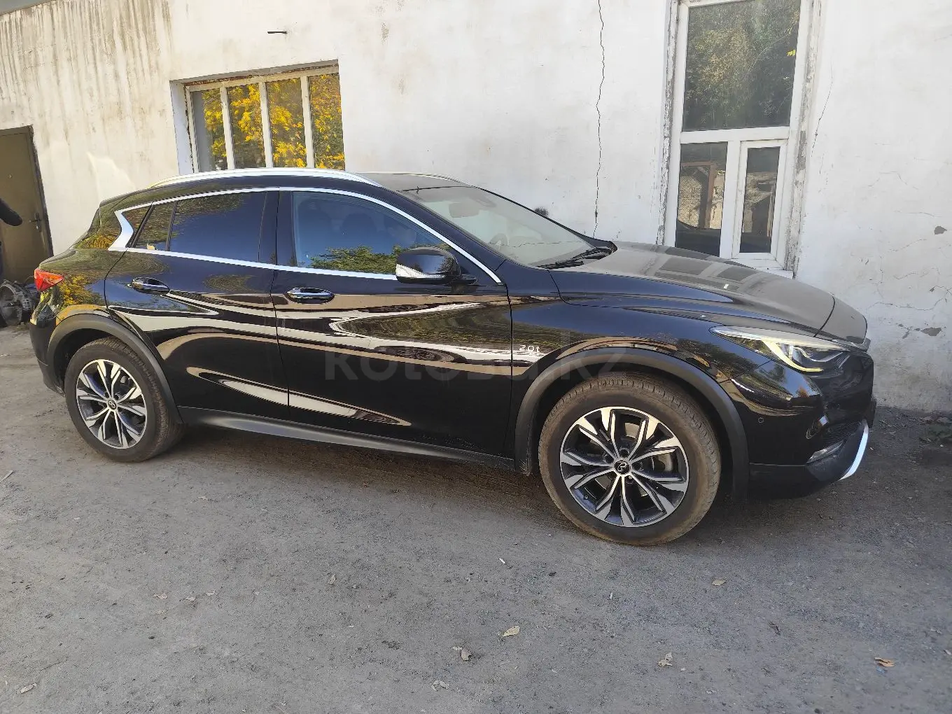 Infiniti QX30, 2017
