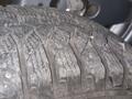 Диски с резиной 215.60.16 за 100 000 тг. в Алматы – фото 4