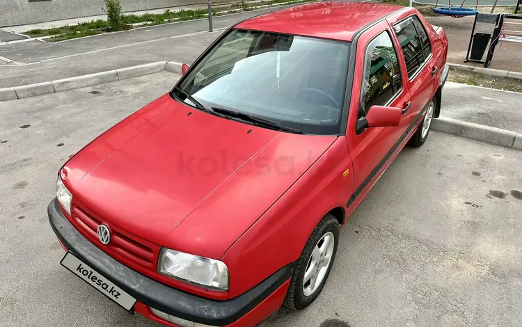 Volkswagen Vento 1994 года за 1 100 000 тг. в Алматы