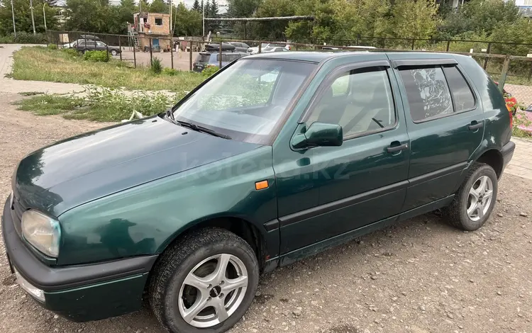 Volkswagen Golf 1994 годаfor1 500 000 тг. в Караганда